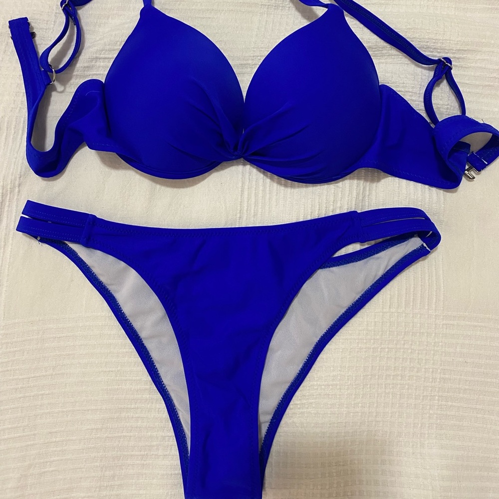 SHEIN royal blue bikini set